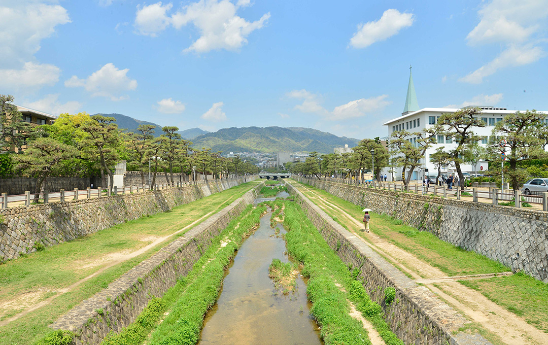芦屋川