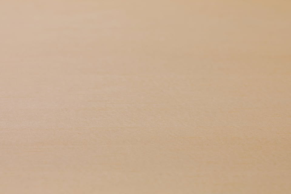 ピアノなど楽器の響板にも使われているスプルースの表面