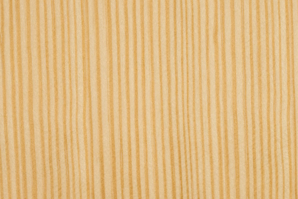 木目や色合いが日本の松に似ているイエローパイン