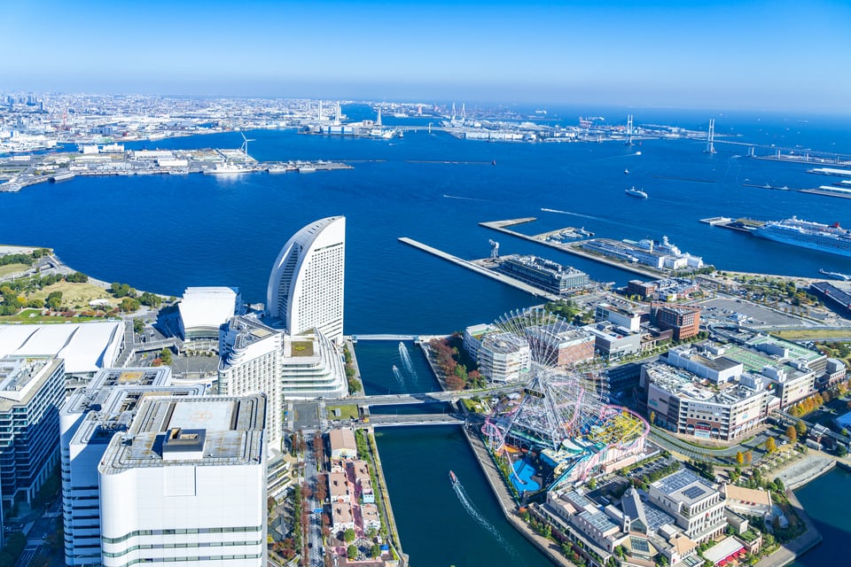 上空から見た埋立地の横浜みなとみらい