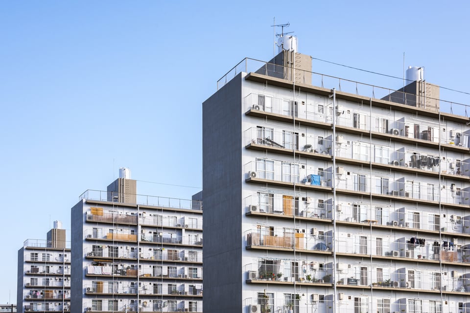 切り分けた羊羹のようなようかん型マンション