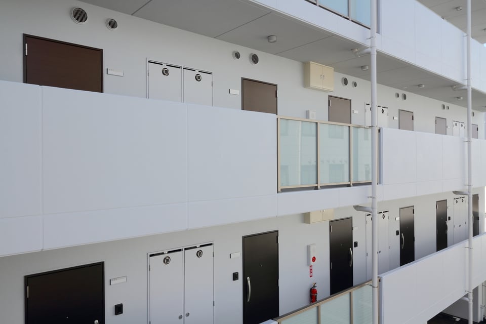 住戸は集合住宅における一戸の住居のことである