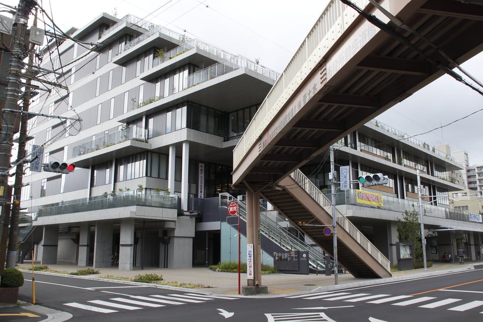 転出届は自治体の市役所や区役所に提出する