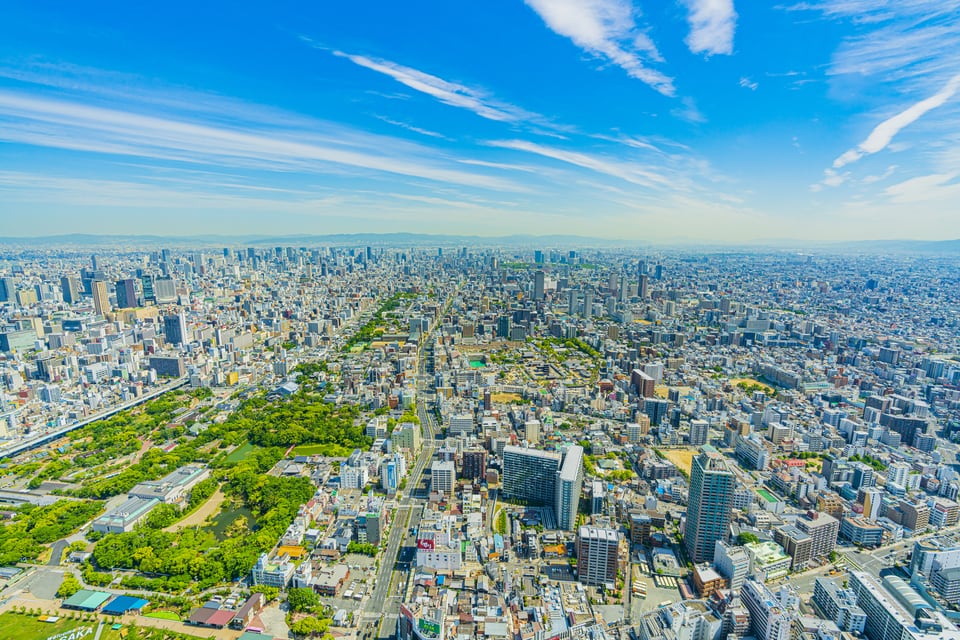 大阪の非線引き地域、あべのハルカスから見た都市景観
