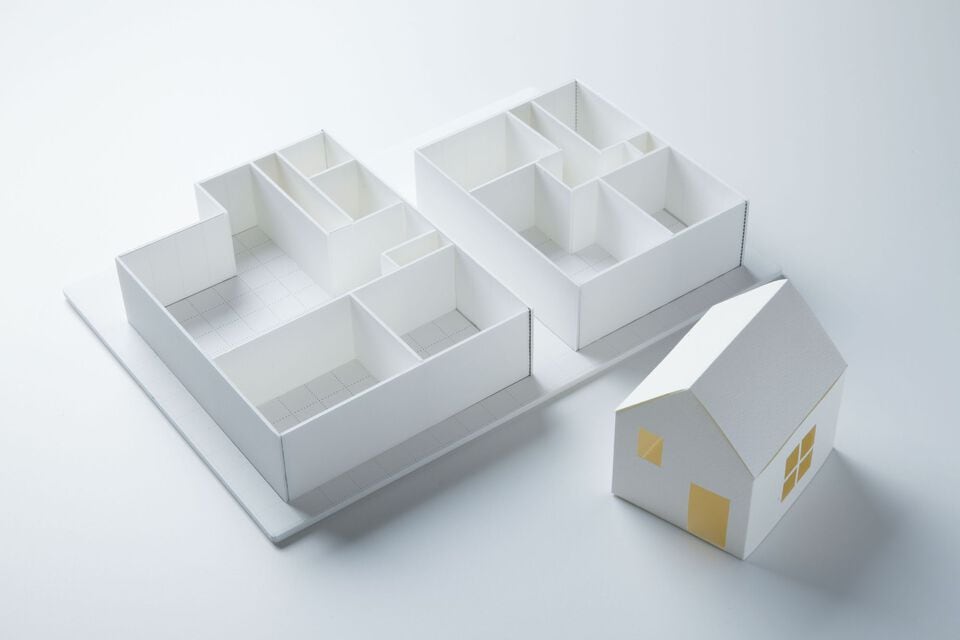スケルトン・インフィル工法を説明する住宅模型