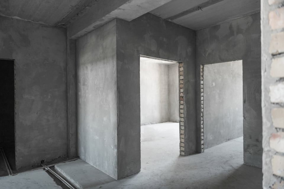 壁式構造で建てられた柱や梁のない建造物