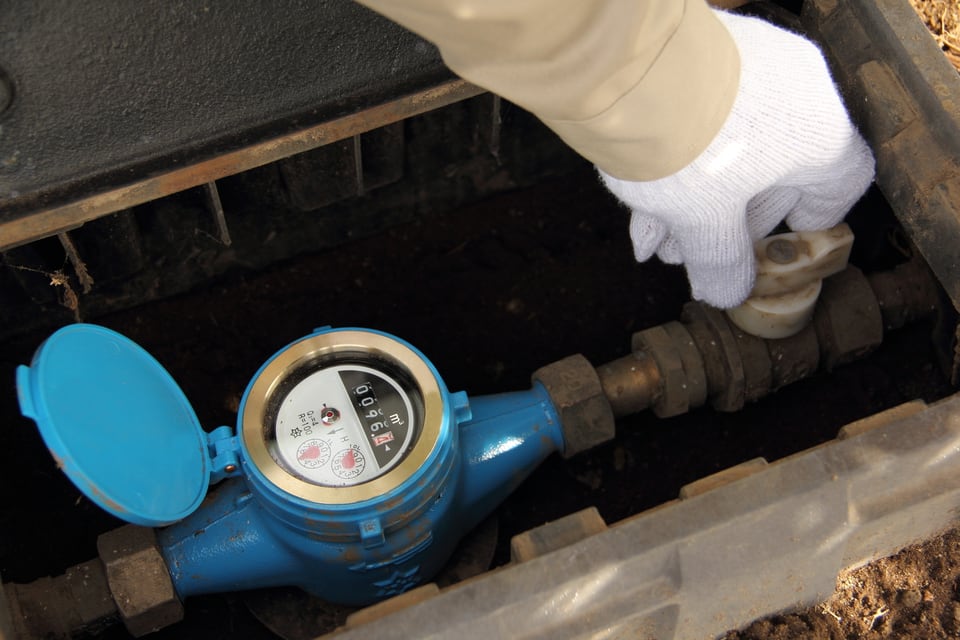 水道の使用量を計測する水道メーター