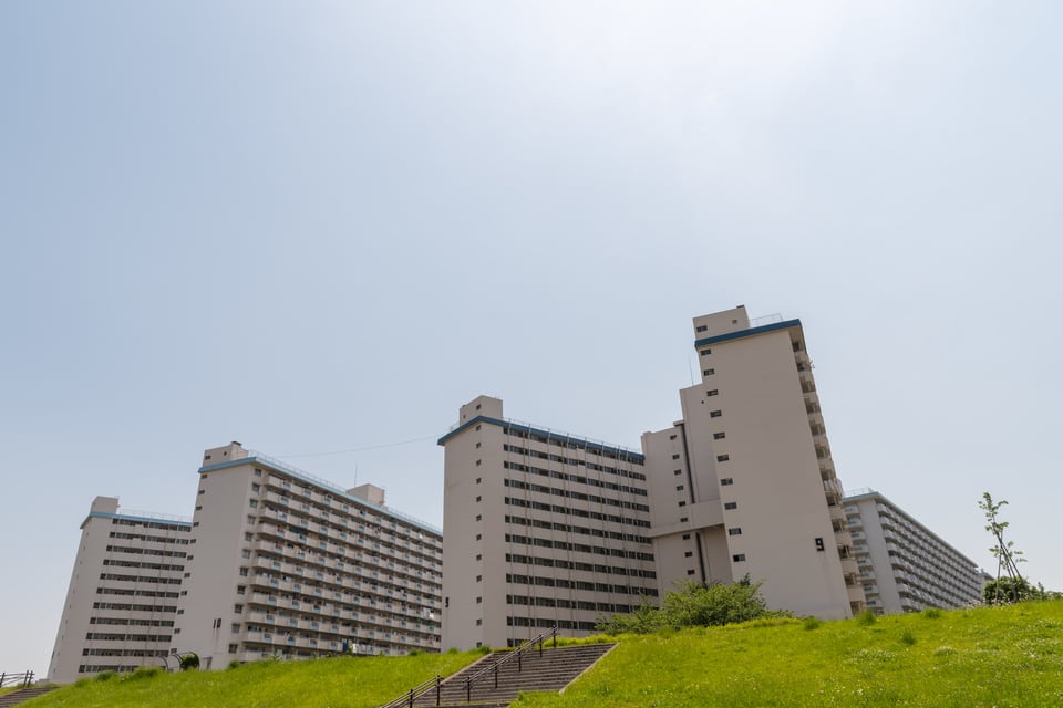 都民住宅と呼ばれる郊外の集合住宅の例